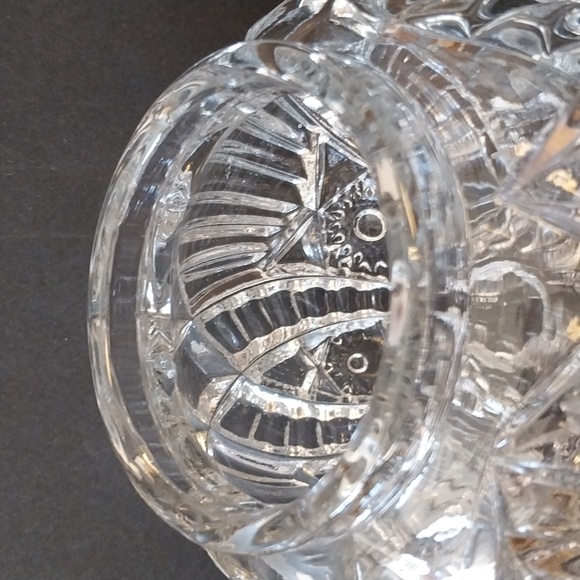 VICTORIAN BOUDOIR Vanity Jar / Hair Receiver & Silver Plate Repousse FLORAL LID - Picture 5 of 7